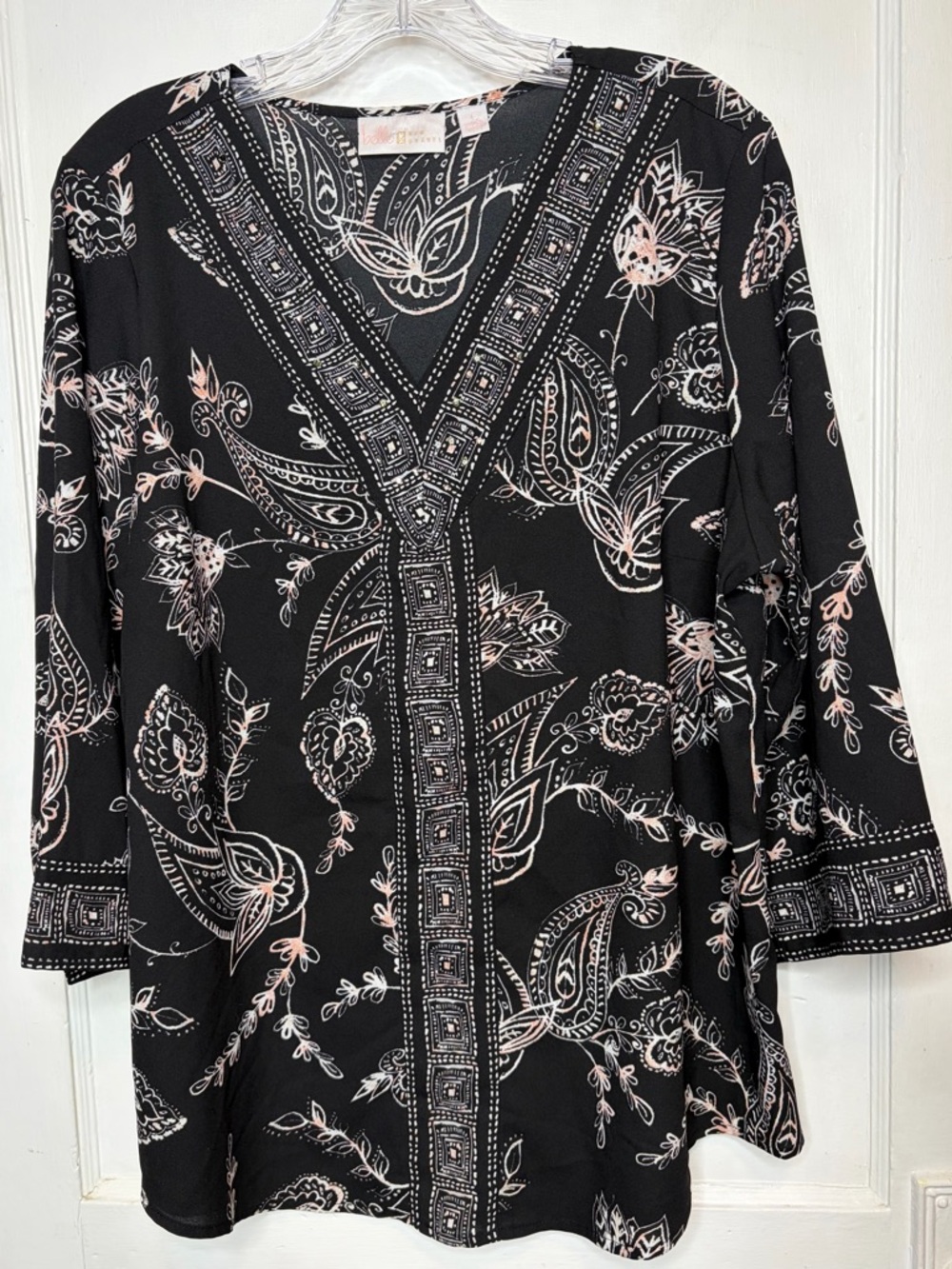 Belle Kim Gravel Bandana Print Top Black White Pink Bling Boho Chic Sz L
